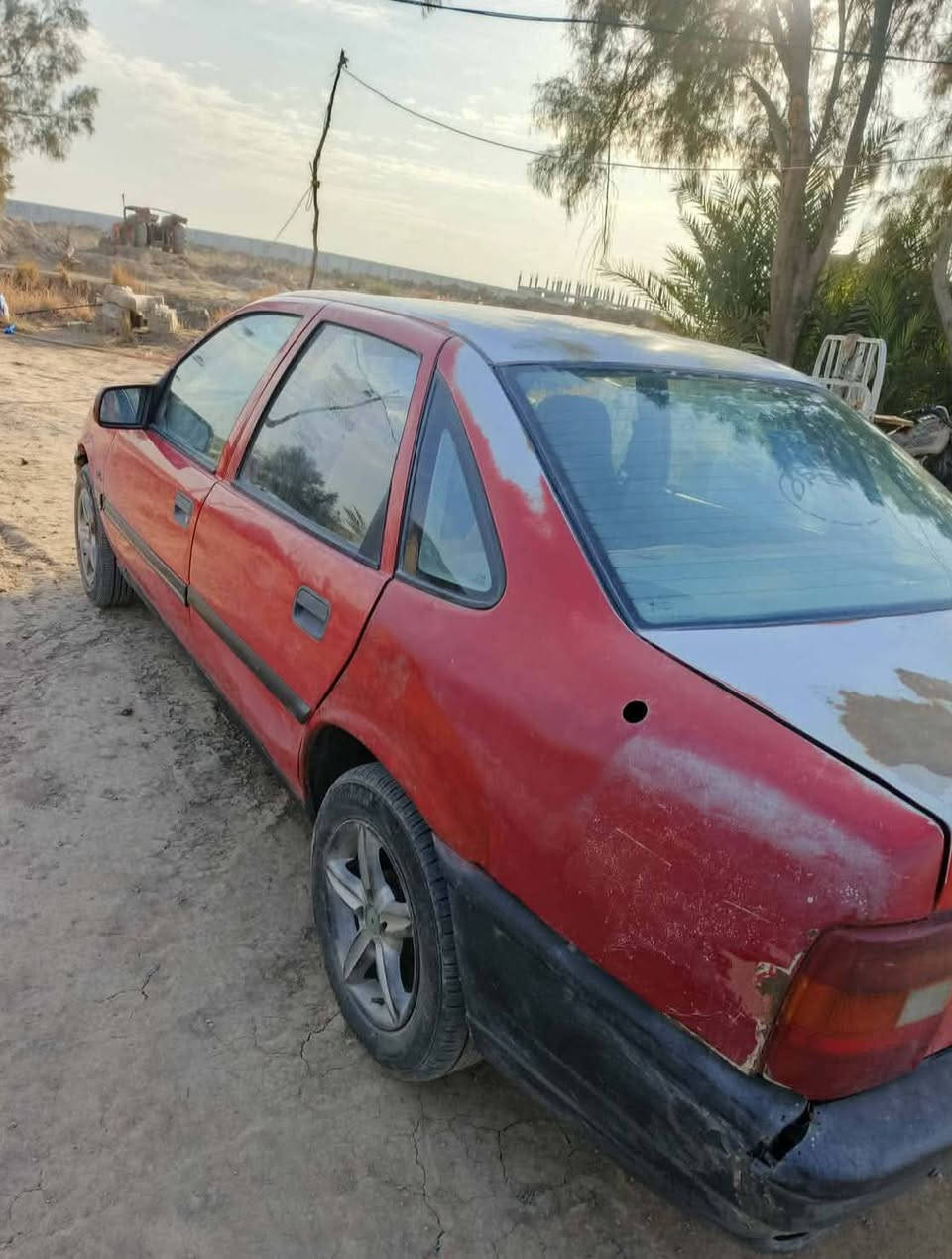 اوبل فيكترا 1992 محرك 2000 رقم انكليزي بغداد سنوية لل 2031 المكان سماوة الرميثة للتواصل ***********
 غير متواجد على الفيس
