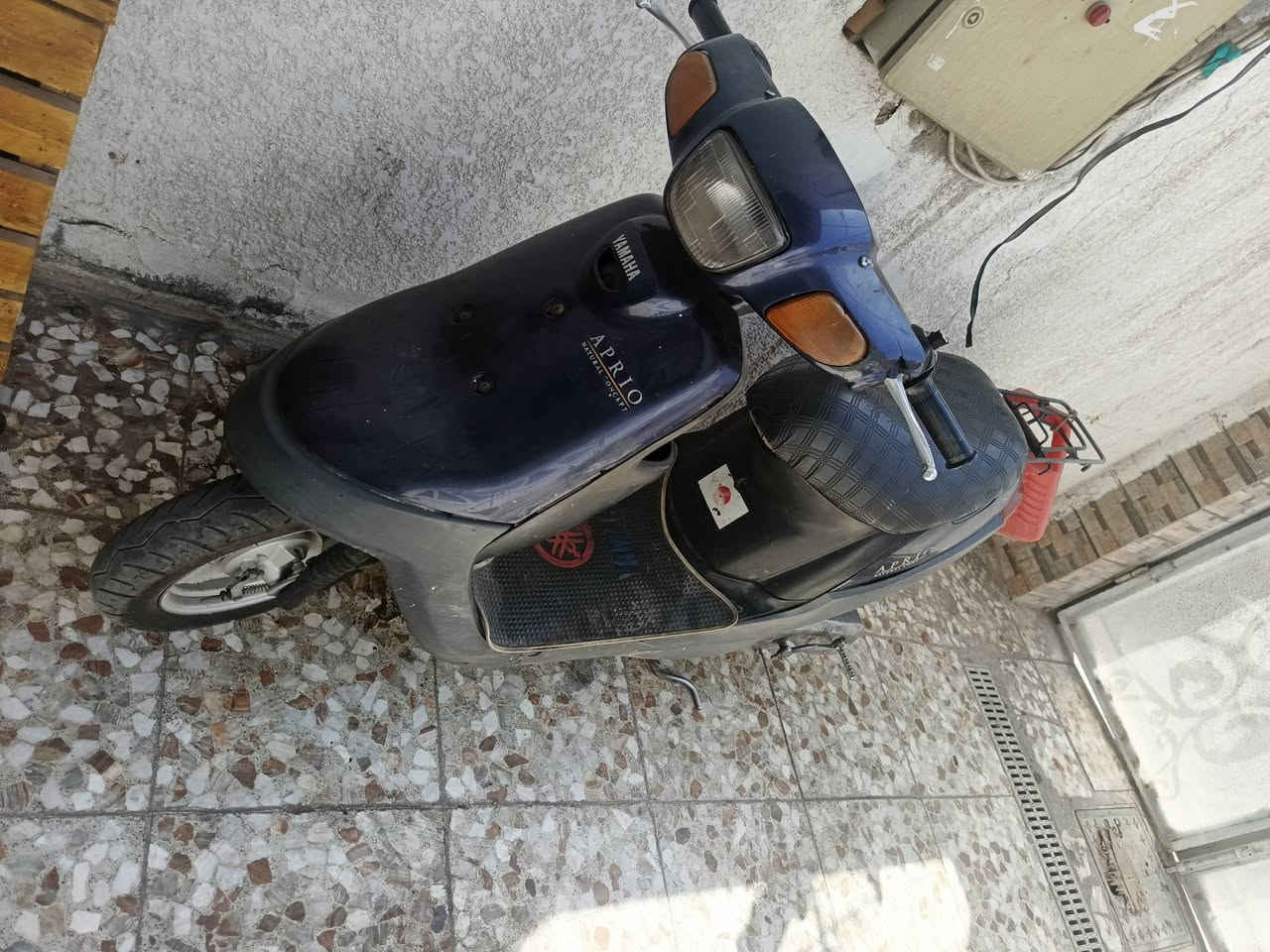 دراجه بطه 60هندر وسلف عوزن باتري كامله مكمله عداد سرعه دراجه بلاديه
ترتيب بصيط 
السعر 350
بغداد الشعب 
***********
