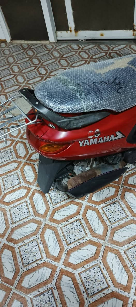 دراجه للبيع نوع فراشه فحل نضيفه الكفر لاامام كامله مجفته السعر350 او بيه مجال الرقم ***********
