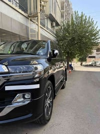 لاندكروز مديل 2020 ساز فول  كفاله عامه رقم بغداد بسمي حساسات محيطه@/💕 ...