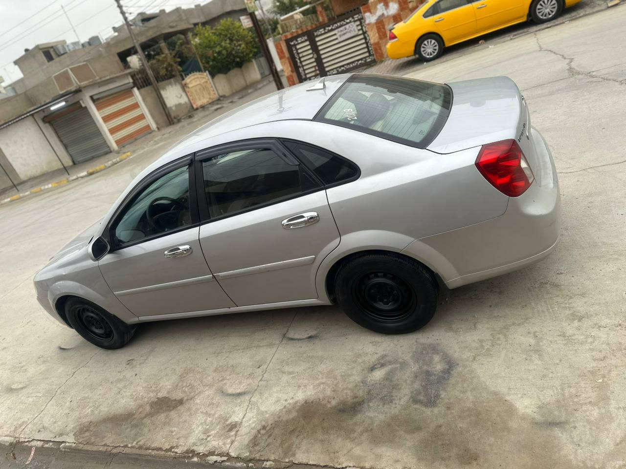 اوبترا موديل 2009 بدون صبغ بدون جلح. كير محرك تبريد تيرات جديد رقم اريل دولي.  بشرط تحويل. جديد احلا من صور بي ماكن تعديل بارت 20سانتيم. سعر 75و مجال    ***********
