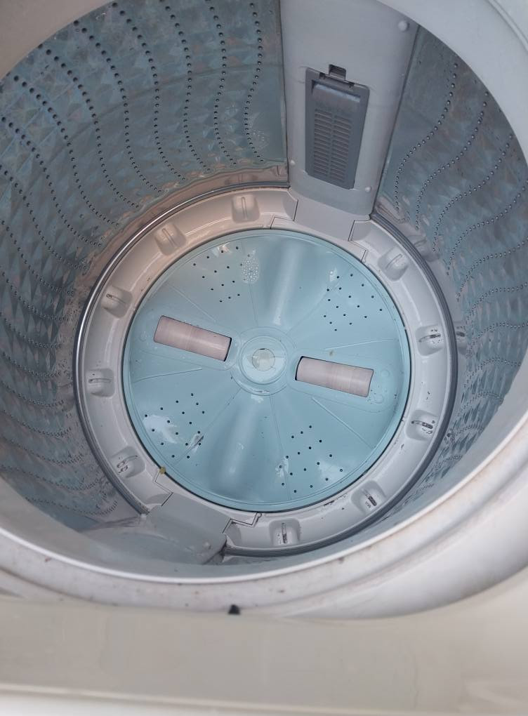 السلام عليكم غسالة توماتيك سعر ١٥٠ الف الاتصال على الرقم ***********
