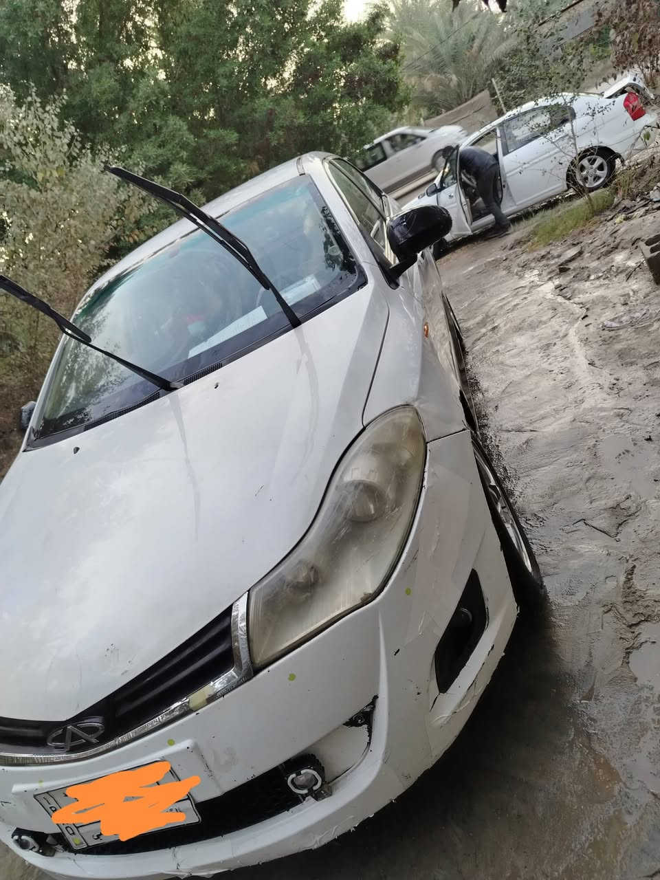 السلام عليكم. للبيع؟ شيري فلاوي 2013
صدر امامي خلفي جاهز
مكينة جديدة بجيس
تبريد عوزه غاز 
زوج تايرات جدد
سيارة مابيهه اي نقص وين ماتريد اطلع بيها
رقم قادسية
مالكهه بل ديوانية... السعر 30 وبيها مجال قليل
للتواصل الاتصال على الرقم ***********
