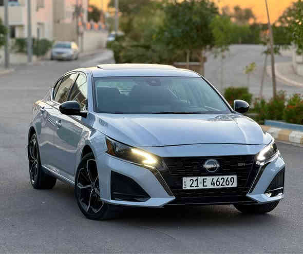 🔥 للبيع — نيسان التيما 2024 SR Plus AWD 🔥
(( حادثها جاملغ واقل من ربع البونيد بدون دواخل ايرباك استيرن فقط سستم شركة )) مرقم (( سليمانية )) 
(( ملاحضة سياره حالوب خفيف مثل ما واضح بالسونار ))
         ((((( سعرها مناسب 177 ورقة ))))
🚗 المواصفات:  (( ماشية 10 الف  فقط  )) زيرو

 • فئة SR Plus الرياضية
 • محرك 2.5 واقتصادي
 • دفع رباعي AWD
 • فتحة سقف
 • رادارات وتحذير نقاط عمياء
 • كبح طوارئ أوتوماتيكي
 • تنبيه مغادرة المسار
 • شاشة كبيرة مع كاميرا خلفية
 • دخول وتشغيل بصمة
 • مقود جلد رياضي مع شفتات
 • تحكم سكان، بلوتوث، USB
 • كشنات جلد رياضي SR
 • أضوية LED أمامي وخلفي
 • رنجات 19” وكالة
---------------------------------------
       ((( العنوان ديالى خانقين)) 
للاستفسار (( *********** )) (( ‭***********‬ )) خناقين
