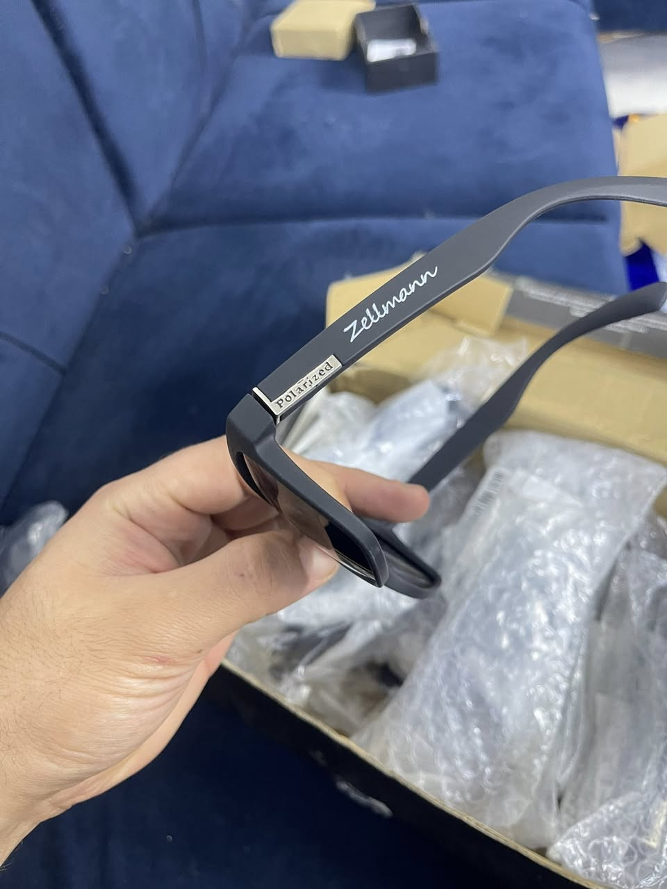 مناظر ماركة عدد ١٤ قطعة شلع القطعة بألفين


**إذا كنت صاحب هذا الإعلان وتريد حذفه لأي سبب، رجاءا أرسل رسالة إلى الدعم الفني**