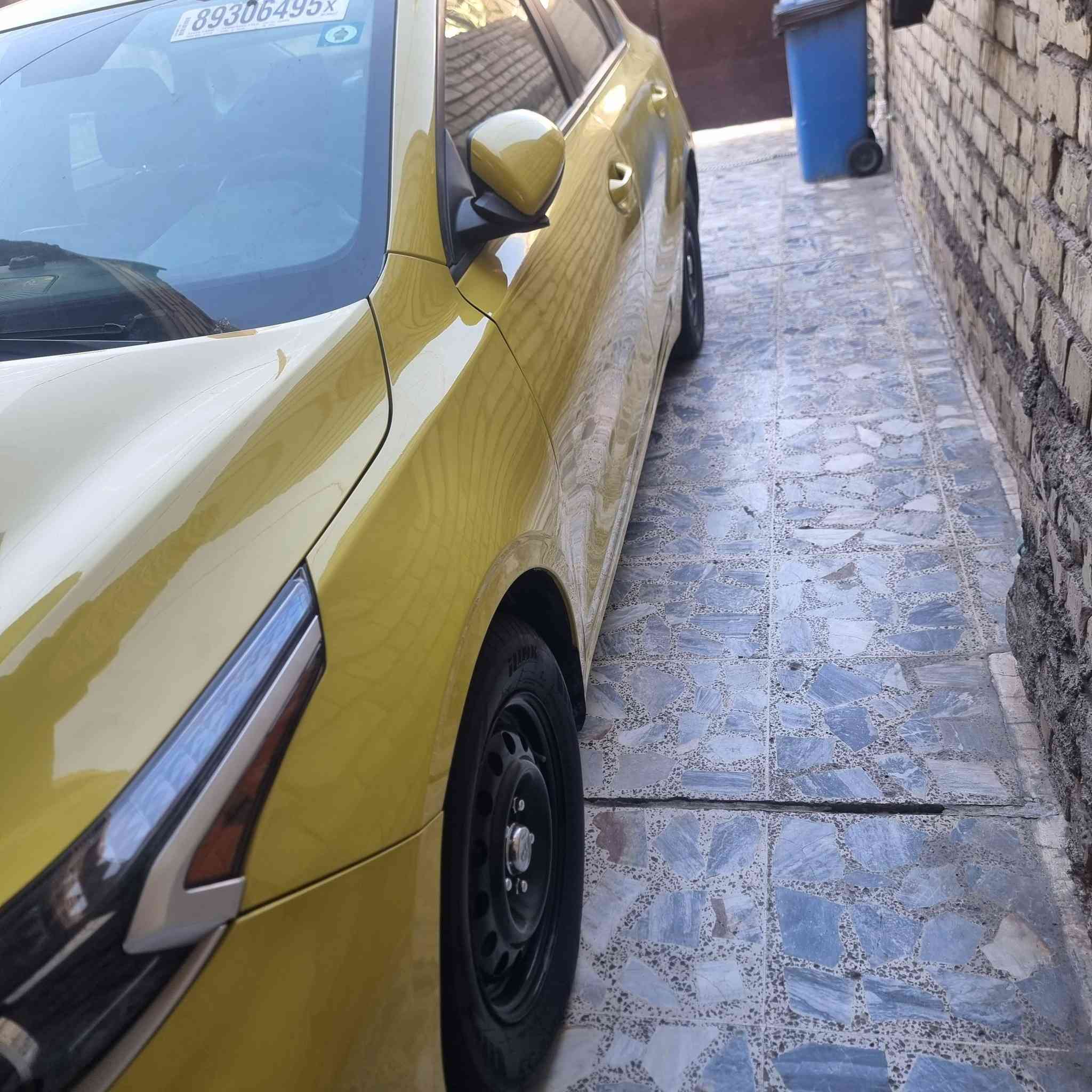 كي 40 24 سياره 143 وبيها مجال ***********
