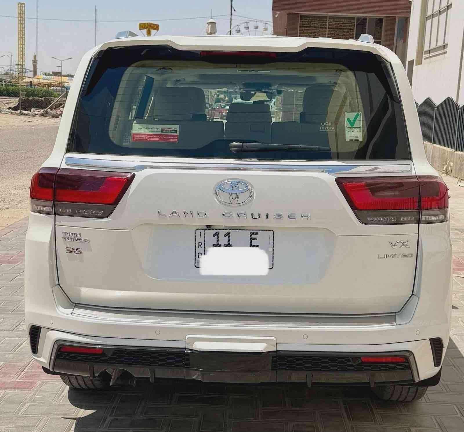 اخت الزيرووو ماشية 25 الف فقط ضمان شركة ساز كفالة عامة
لاندكروز VX توين تيربو موديل 2024
ابيض 
رقم بغداد
فول مواصفات 
السياره جديده جدا
للاستفسار ***********

