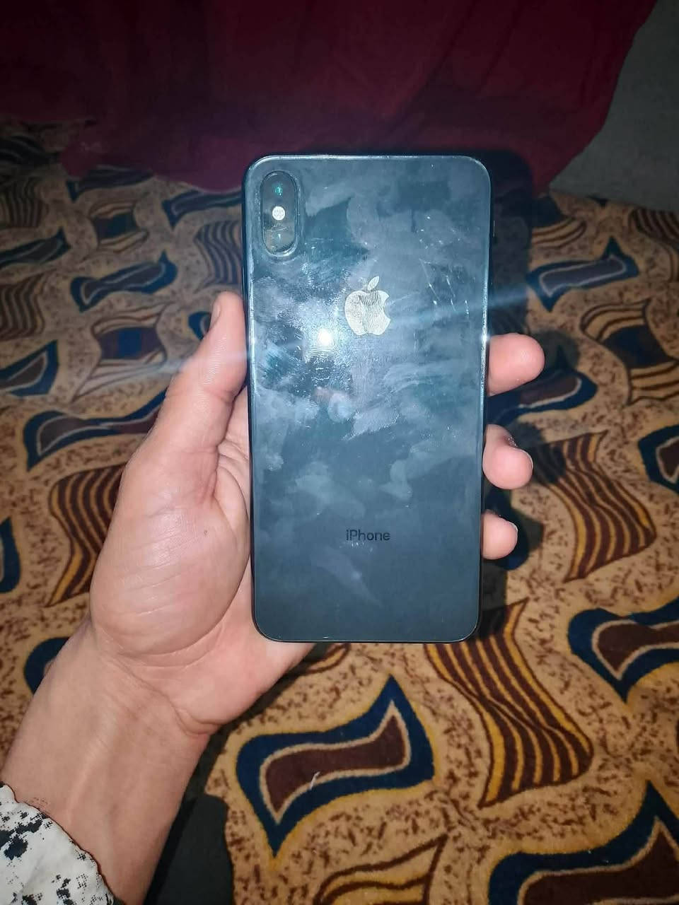 السلام عليكم يوجد جهاز اكس ماكس  السماعه الخارجيه واكفه فيس إيدي شقال شاشه مابدل بس بطاريه مزوده مراوس بجهاز نضيف شعندك نزل  
للتصال علا الرقم ***********
نسيم ال جبوري
