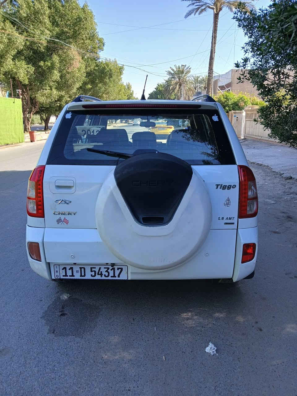 السلام عليكم 
شيري تيكو موديل 2013 ماشيه 158 كيلو
كير اوتوماتيك تبريد ثلج ( فتحه + كشنات جلد + تدفئه كشنات + كامرا + تحكم مري + بوصله ) اترايها كلش حلو وكلشي بيها شغال وجاهز بدون نقص ( صبغ خشم الجاملغ فقط ) سعرها 62 مكانها بغداد شارع فلسطين للاتصال ***********
