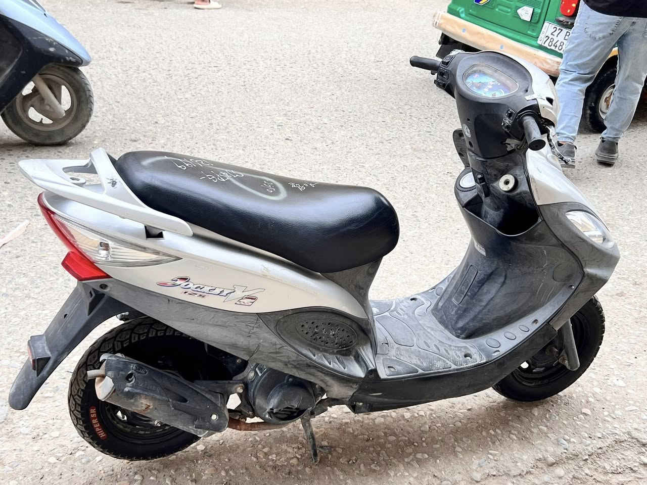 للبيع درجة كامكو موديل ٢٠١٤نضافه مثل مال موجود بصورة درجة مكفولة برغي مامفتوح بيها استفسار مراسلة صفحة


**إذا كنت صاحب هذا الإعلان وتريد حذفه لأي سبب، رجاءا أرسل رسالة إلى الدعم الفني**