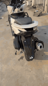 يابة السلام عليكم psx ياباني اصلي جيل الرابع بعدهة وكالة ماشية 16 الف جديدة بمعنى الكلمة  عليهة درع بلاك اصلي ودرع  صلنصة السعر خاص ***********
