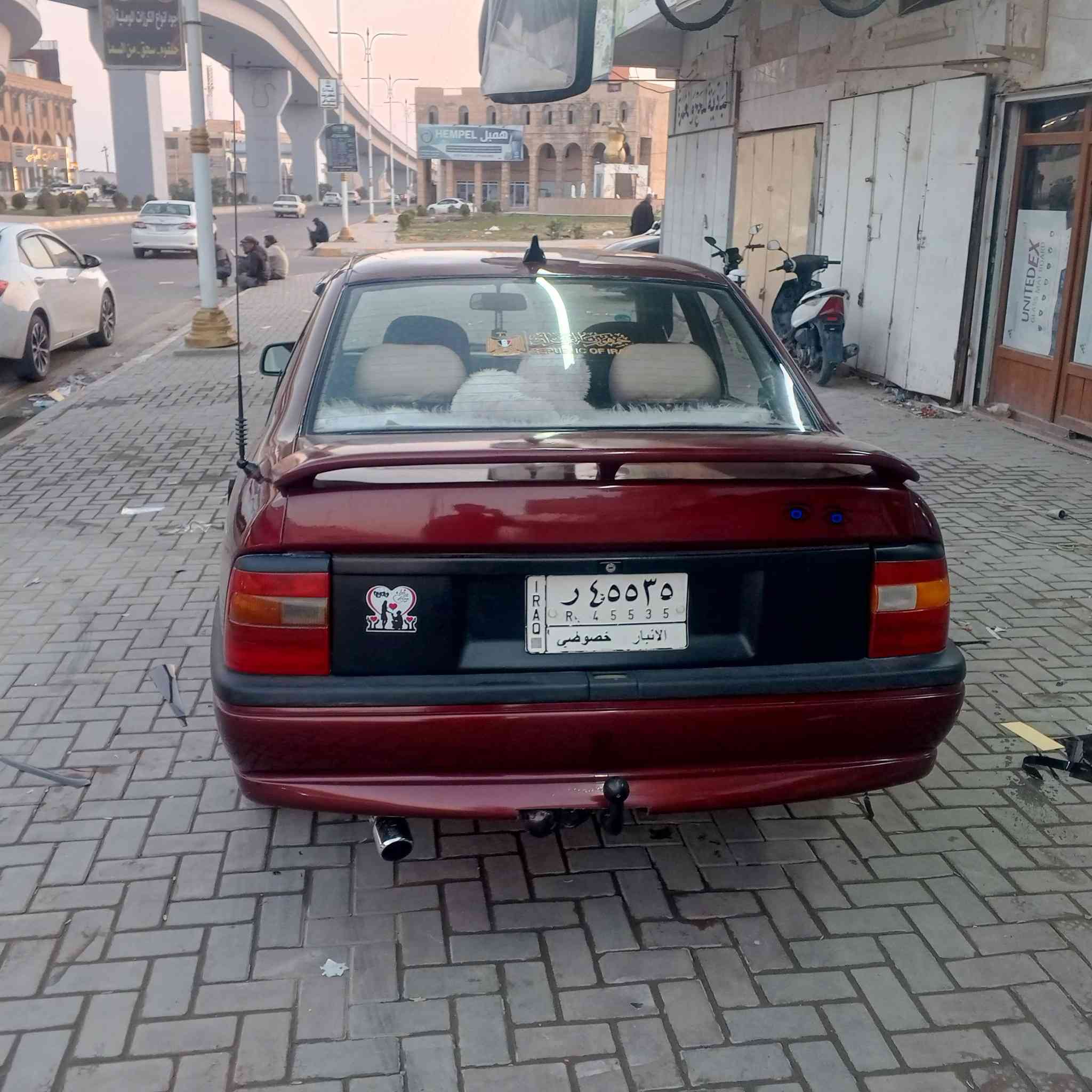 سلام عليكم اوبل فكترا محرك 18 
كير محرك شرط صدر شرط ماتصرف عليه ربع السياره مصبوغه عام جماليه بدون ضربه او ضرر السياره جاهزه السنويه لل 26 صاحبه الشرعي موجود شرط التحويل مشروح وطني 
رقم الهاتف *********** مكان السياره تكريت صلاح الدين
