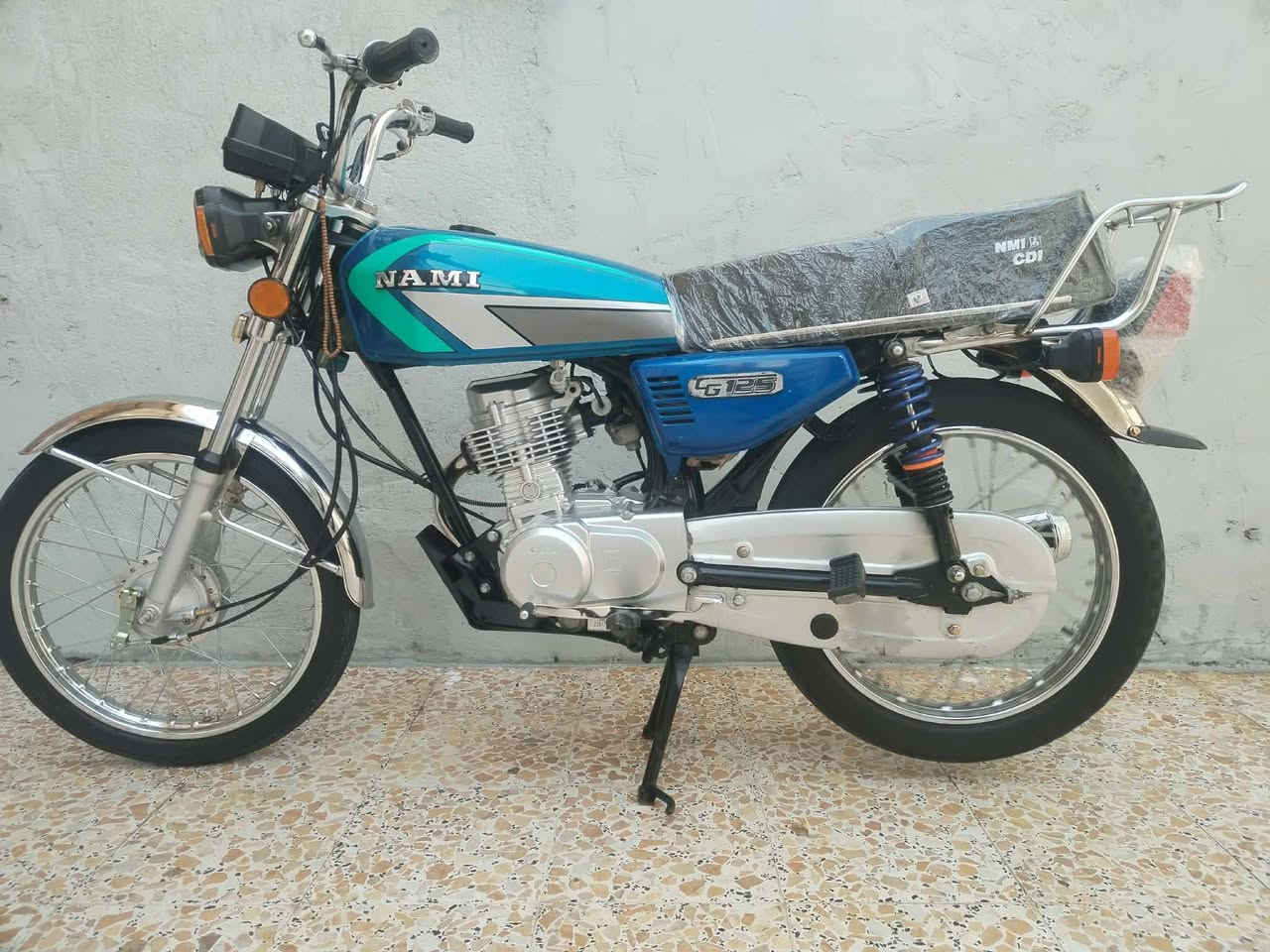 سلام عليكم دراجه نامه تعمير البيع مكينه باب الول كله شغاله نضافه فول ***********
