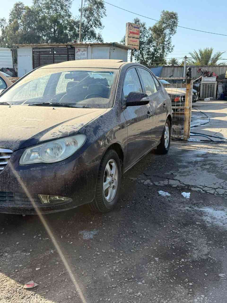 السلام عليكم الانتره مديل 10 خليجي ضربته فوك البكلايت الخلفي من جهت اراكب سياره سونار  مالته بل منشور بيها صبغ بدون معجون مكينه وكير خير من الله تبريد ثلج  معروضه 95 وبيها مجال‏‪***********‬‏
