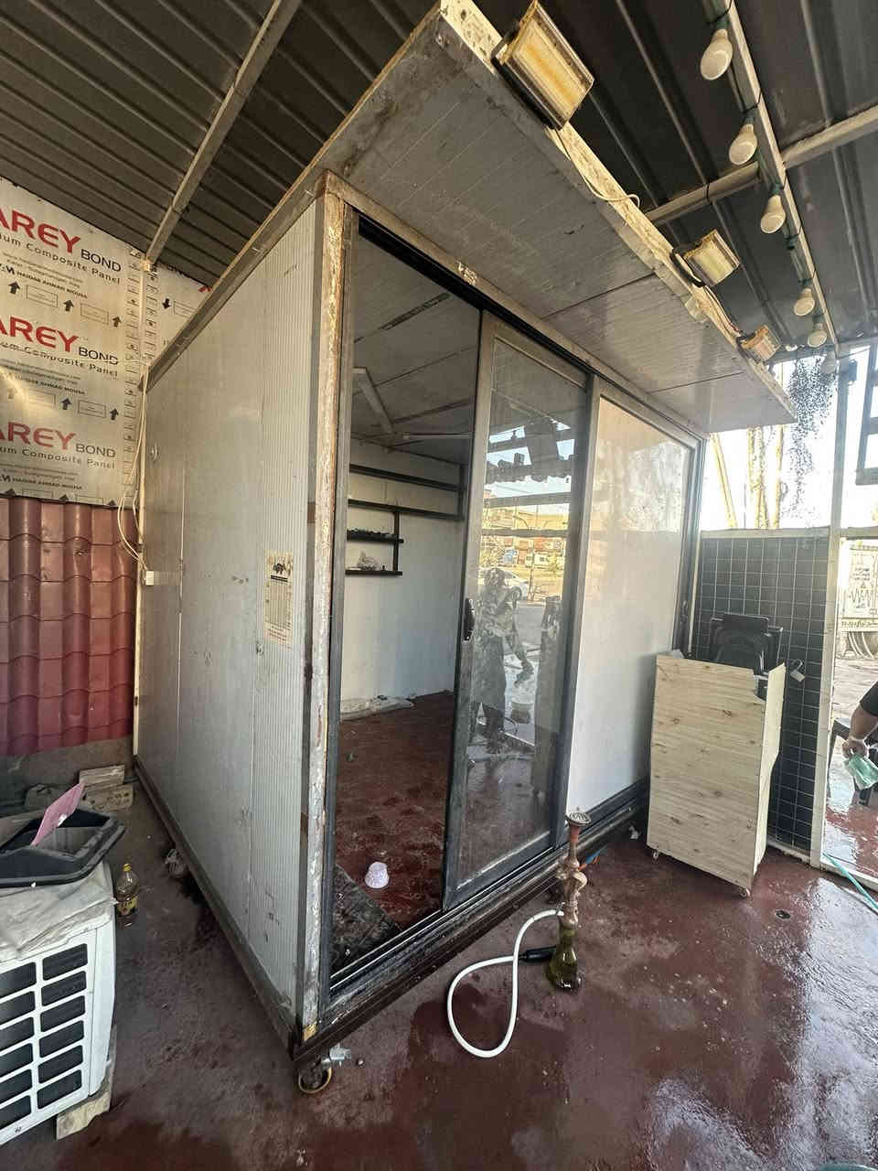 كرفان 3x3 للبيع بسعر مناسب  بغداد البلديات 
***********
***********
