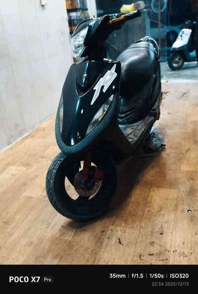 سلام عليكم
ماكس عدله بلاد بيه بس صالنصه ويدات كفره لاصلي موجود فيلي ختم واحد ويه المكينه اي استفسار خاص سعر 850وبيه مجال قليل حك الجيه مكاني بغداد اعضميه ***********
