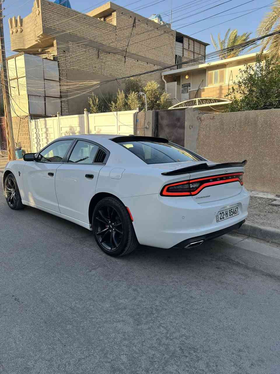 دوج جارجر
2021
وارد امريكي
فول السيارة
فتحه 
كشن ميموري
لايتات زينون ابيض
ستيرن تدفئة 
كشنات تدفئة وتبريد
شاشة جبيرة
تشغيل عن بعد
حساسات
تثبيت سرعة
نظام صوتي
ماشية(90,000)m
السيارة حادثهه جاملغ ايمن ومصلح نفسه +ايرباك ستيرن

مكان السيارة بغداد الغزالية
للأستفسار
***********
