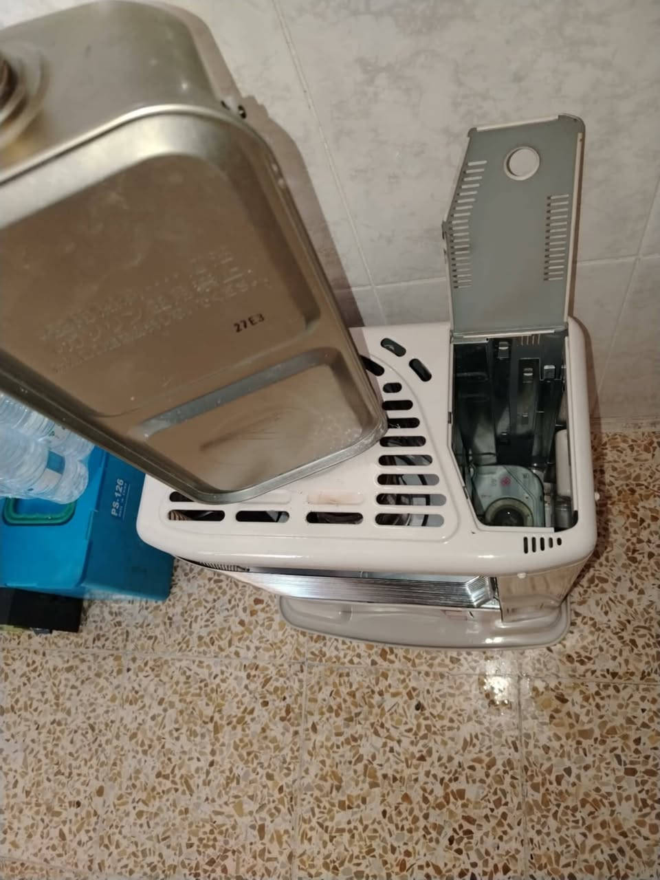 صوبة نفطية نظيفة وشغالة للبيع
السعر ٥٠
متوفر توصيل ايسر ايمن


**إذا كنت صاحب هذا الإعلان وتريد حذفه لأي سبب، رجاءا أرسل رسالة إلى الدعم الفني**