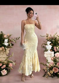 ملابس مناسبات • موديل حلو