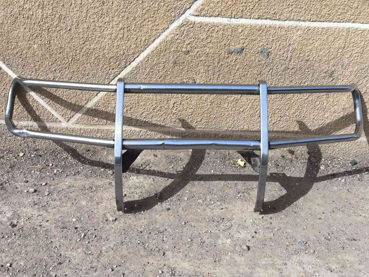 السلام عليكم درع باجيرو البيع ينشد عام على الباجيرو القديم والحديث نضيف السعر 150 وهاذ رقمي ***********
