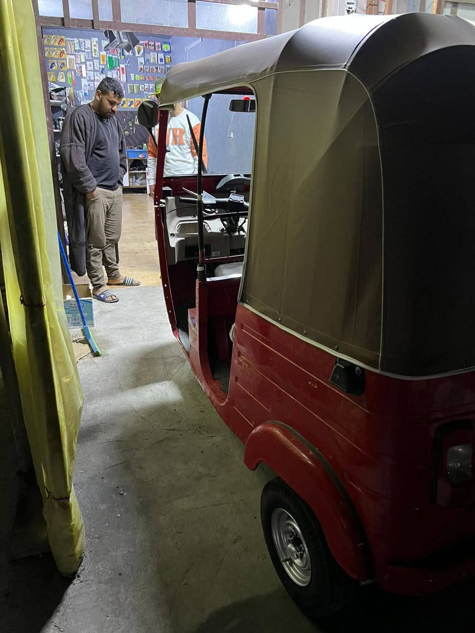 السلام عليكم ورحمة الله وبركاته تكتك موديل 2019 شهر 12 تكتك حلوه وجهازه معمره بس دوس سعر 6500 هاتف *********** مكاني بغداد الدوره ابو دشير
