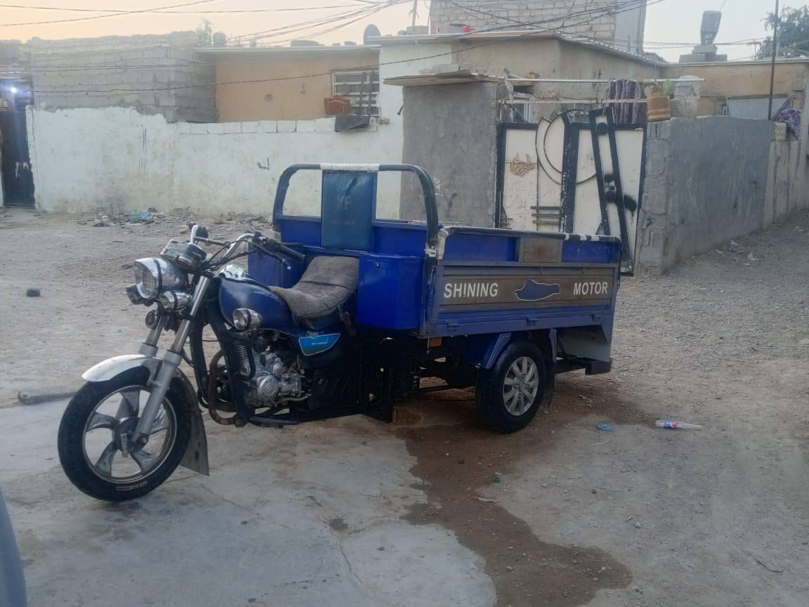 سلام عليكم ستوته للبيع الموديل 2016 مكينه 25 مكان كربلاء حي الغدير مكتب حسين وراق بسمي وهذا رقمي ***********
