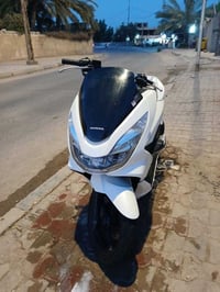 PCX • ٢٠١٨ • ٢٣٠٠٠