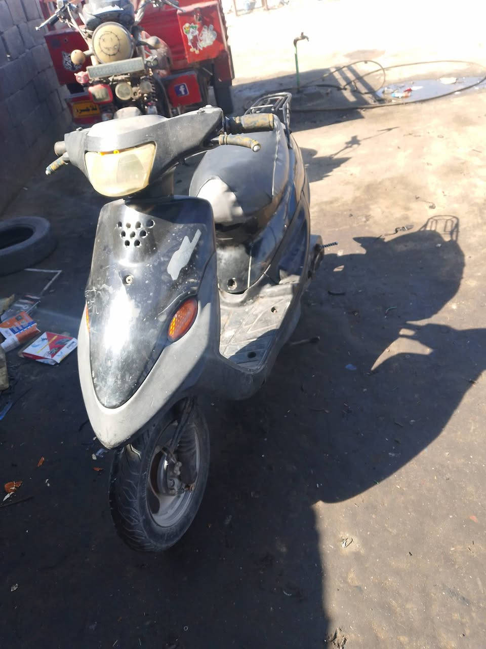 السلام عليكم دراجه 9للبيع شقاله ما بيه شي غراضه كله جدد محفته 1 السعر 200وبيه مجال مكاني البصره الدير اتصال***********//***********
