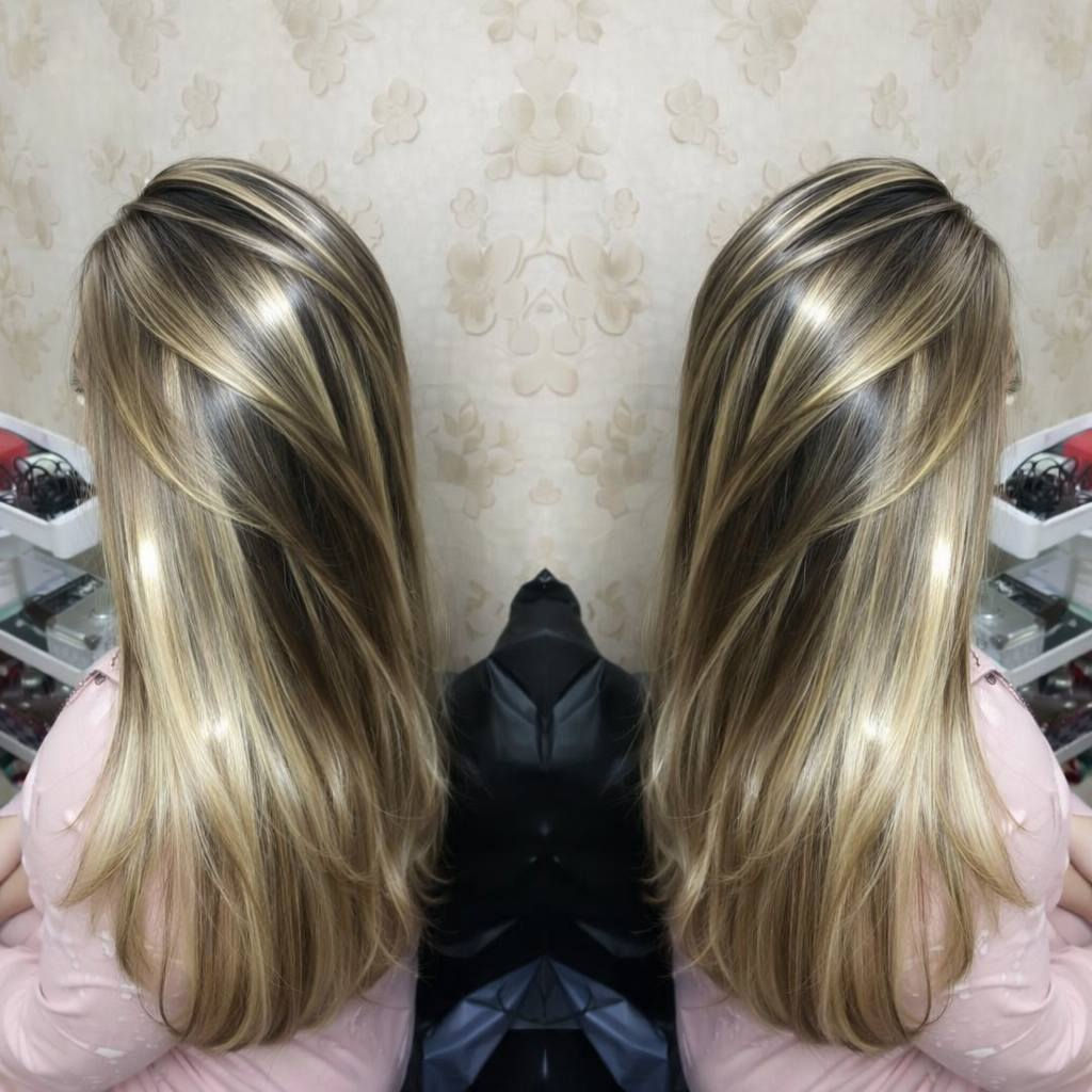 فيلا للتجميل
شارع ابو سمير مقابل اسواق العائله
للحز ***********
