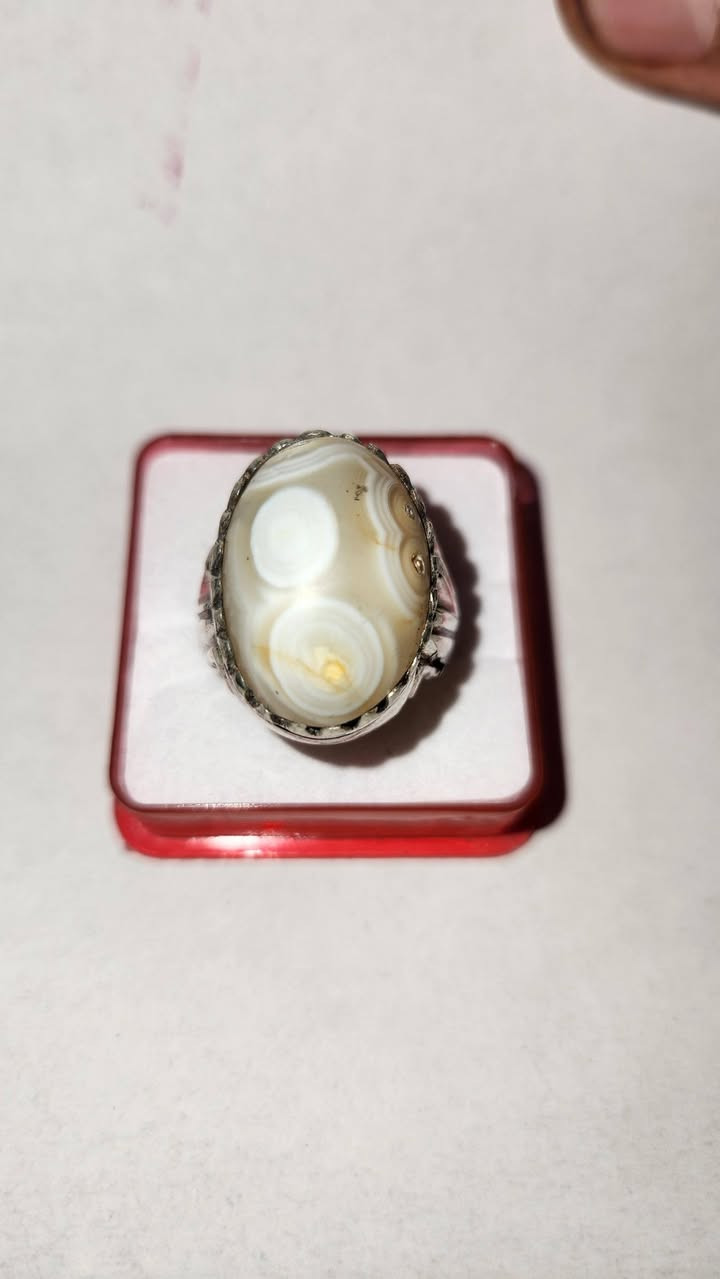 خاتم سليماني هندي
السعر40
مكاني بغداد شارع حيفا يوجد توصيل


**إذا كنت صاحب هذا الإعلان وتريد حذفه لأي سبب، رجاءا أرسل رسالة إلى الدعم الفني**