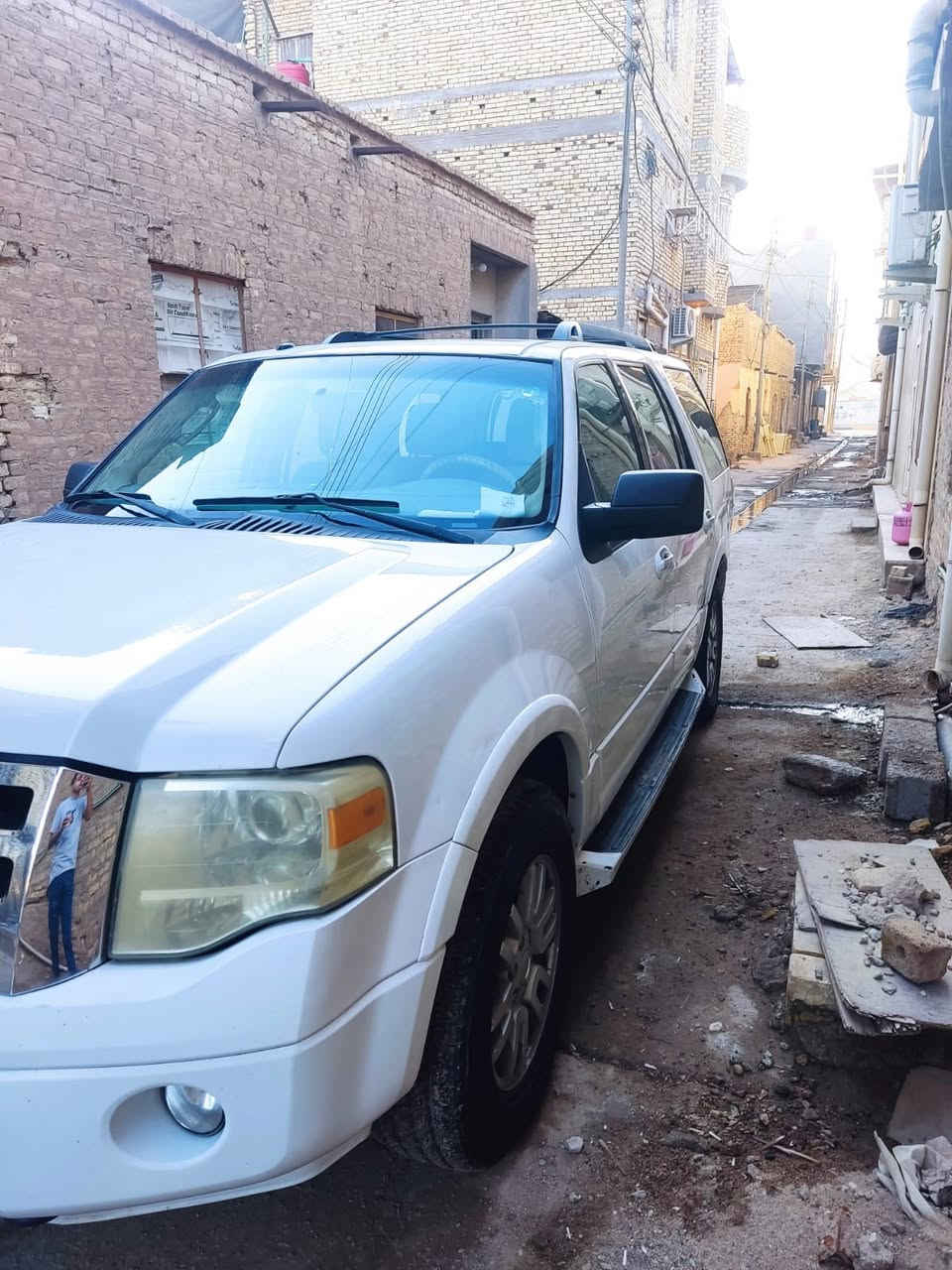 فورد اكسبديشن موديل 2012  وكالة nova سيارة ب اسمي سنوية  ل27 العنوان البصرة شط العرب التنومة سعر 164 سيارة جاهزة ما ناقصة شي  ***********
