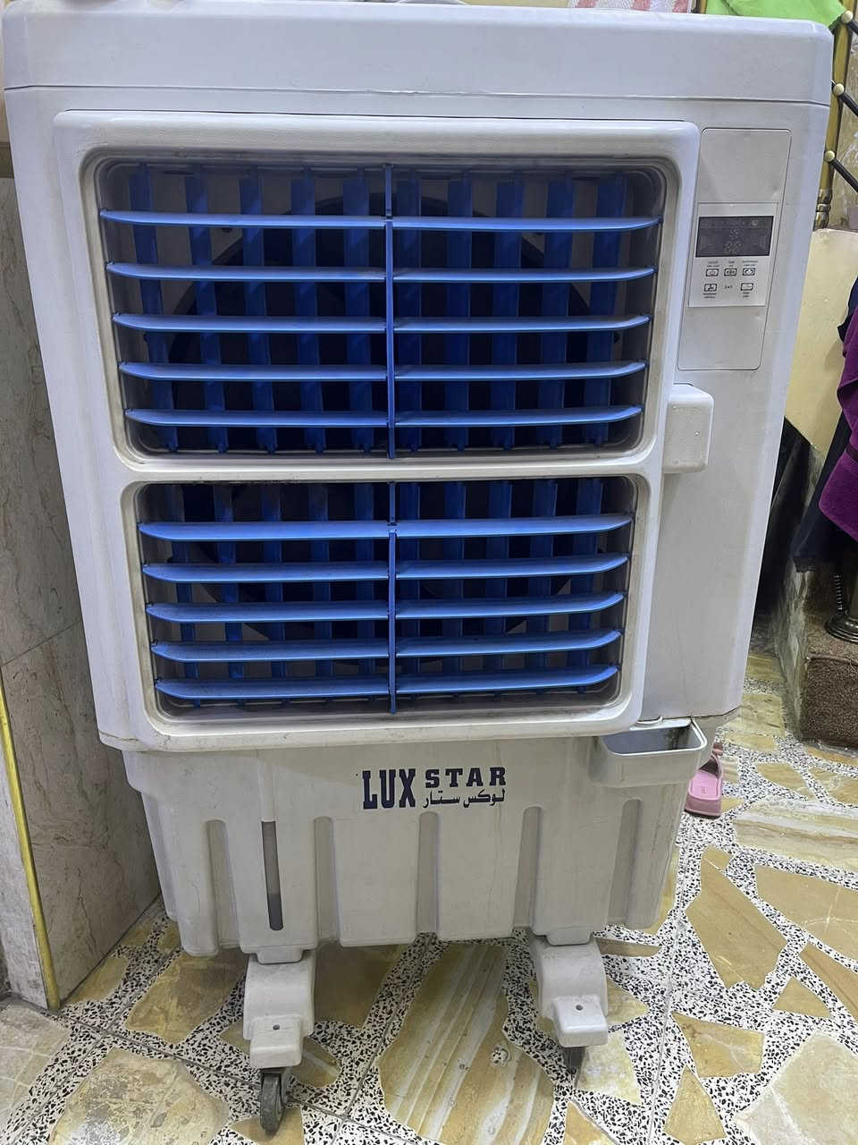 للبيع اثنينهم شغالات ونظيفات السعر١٢٥ اثنينهم


**إذا كنت صاحب هذا الإعلان وتريد حذفه لأي سبب، رجاءا أرسل رسالة إلى الدعم الفني**