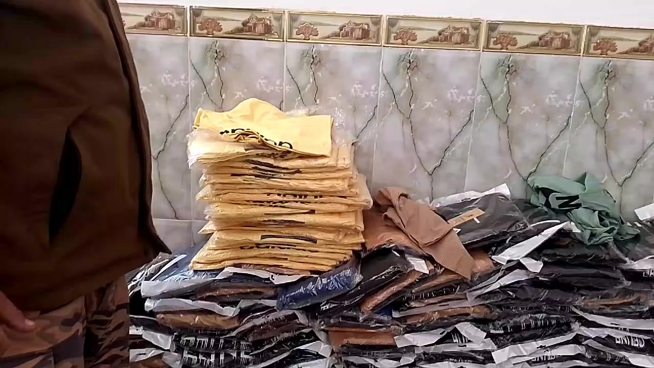 بدي محير 

بس لون  اصفر باقي
قياس 12,, 13,, 14,, 15,, 16

منشاء تركي ليكره دوجه اولا

سعر درزن ،،15 الف
الدرزن 12 قطعه

قطعه  1250

*********** واتساب

افحص يله تستلم شرط فحص
