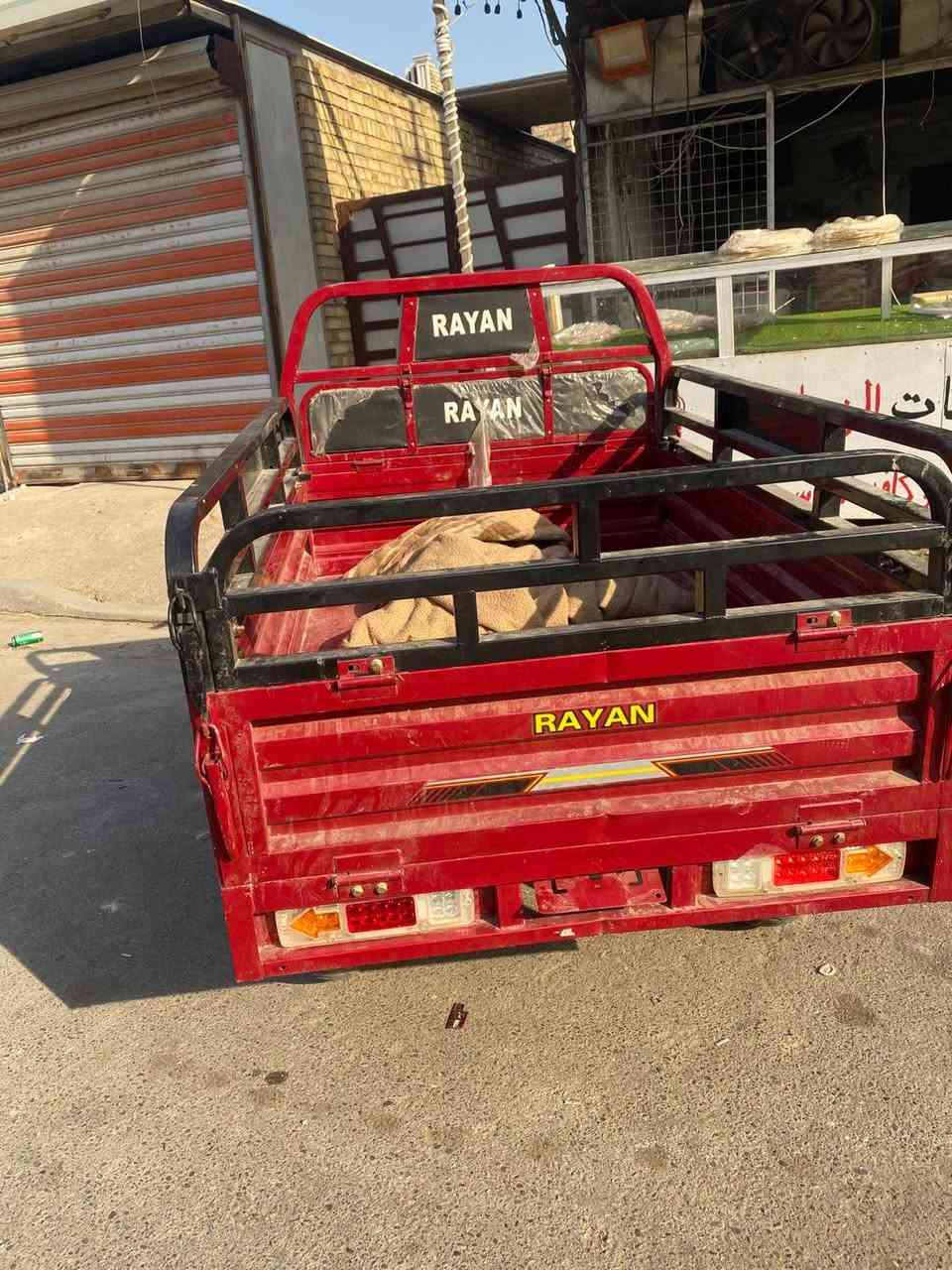 سلام عليكم ستوته شحن جديده استعمال قليل سعرها مليون و200وبيها مجال مكانها الزعفرانيه
رقم صاحب الستوته  ***********  ابو اشواق
