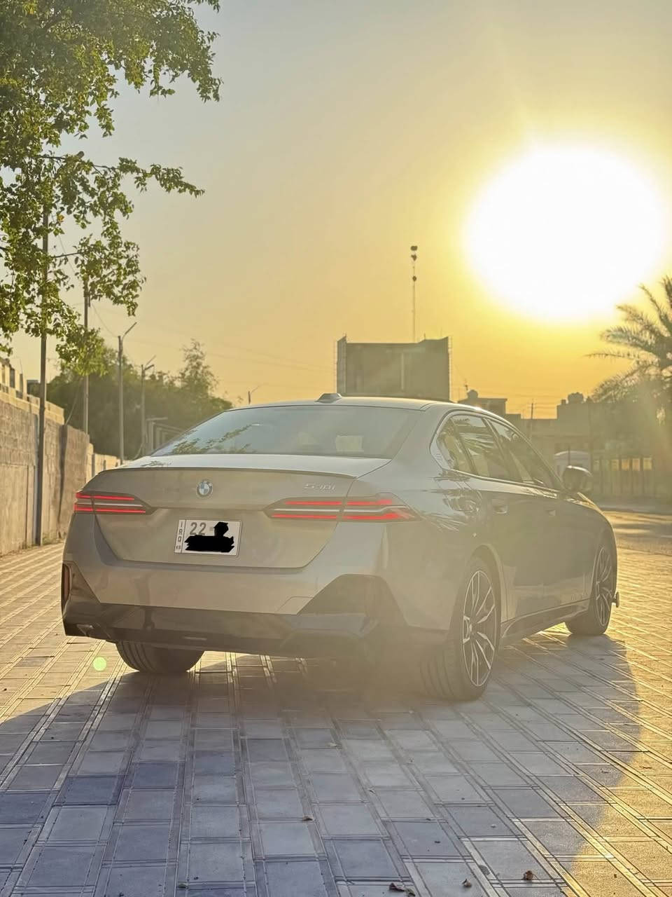 🔥 للبيع | BMW 530i M Pro Kit 2025 🔥
✅ كلين تايتل
✅ رقم أربيل (22)
✅ عداد 30,000

المواصفات:
• 5 كامرات
• داتا شو (Head-Up Display)
• نظام صوتي Harman Kardon
• جنطة كهربائية
• شاحن لاسلكي (Wireless Charger)
• كشنات تدفئة
• ستيرن تدفئة
• فول سستم رادار
• شباك أمامي LED
• حساسات 360 درجة

📍 موقع السيارة: بغداد / حي الجامعة

💰 السعر: 46,800 دولار

📞 للاستفسار:
***********

سيارة نظيفة جداً وبحالة ممتازة، جاهزة للفحص بأي مكان للجادين.
