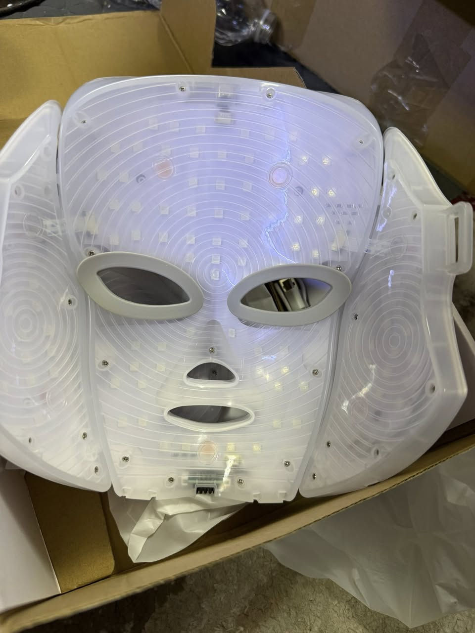 قناع الليزري. سعره ١٢ الف. جديد غير مستعمل.


**إذا كنت صاحب هذا الإعلان وتريد حذفه لأي سبب، رجاءا أرسل رسالة إلى الدعم الفني**