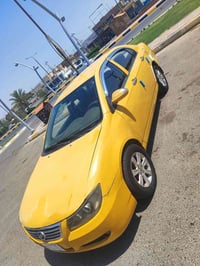 موديل ٢٠١١ • كير اوتوماتيك • محرك نضيف