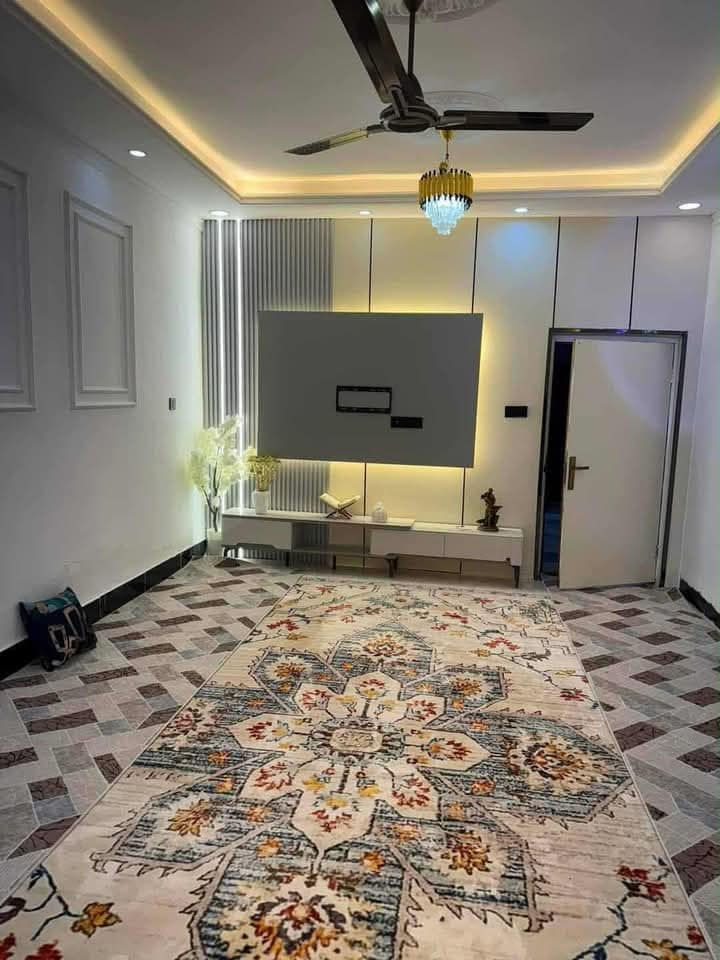 #أعــــــــلان
 بيت للبيع  #بحي_جامعه_الاولى كورنيش الجديد مال الفلاحيه شارع دكتور خيري
 ثالث بيت عن السده 
مطلوب مبادرة 80 
المساحه /200
 للاستفسار الاتصال على الارقام التالية 
واتساب /***********
أو اتصل /***********
النبراس للترويج العقارات للطلب والعرض جميع انواع العقارات في #محافظة_واسط_الكوت
