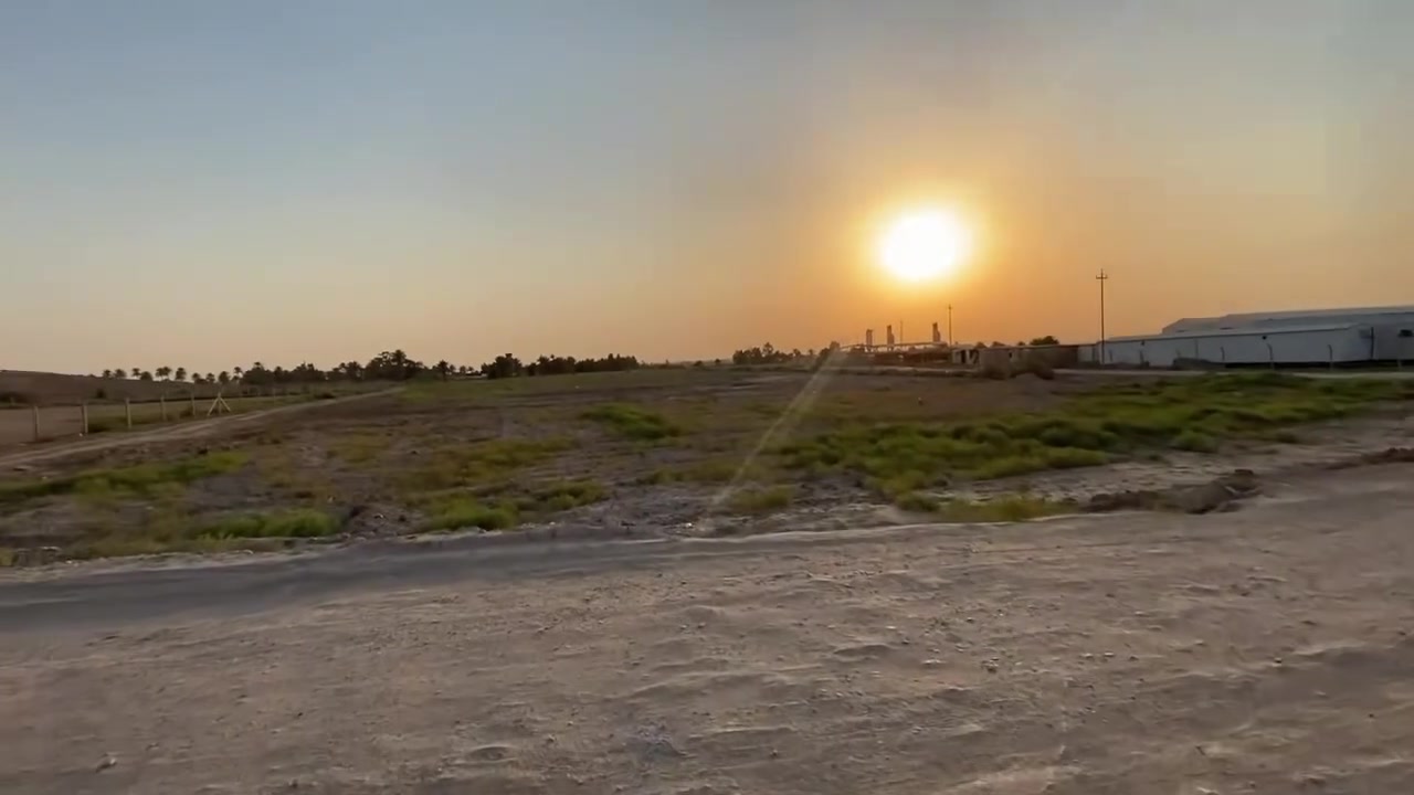 15 دونم  مقابل الدولي بجانب مطعم النصراوي وبانزين خانه الخياميات
السلام عليكم

15 دونم عقد تقع بغداد اتجاه السريع الدولي الجسر الثاني وتبعد 20 دقيقة عن الطابقين جاهزة مخازن او استثمار او سكن  سعر الدونم 55 مليون  

***********

***********
