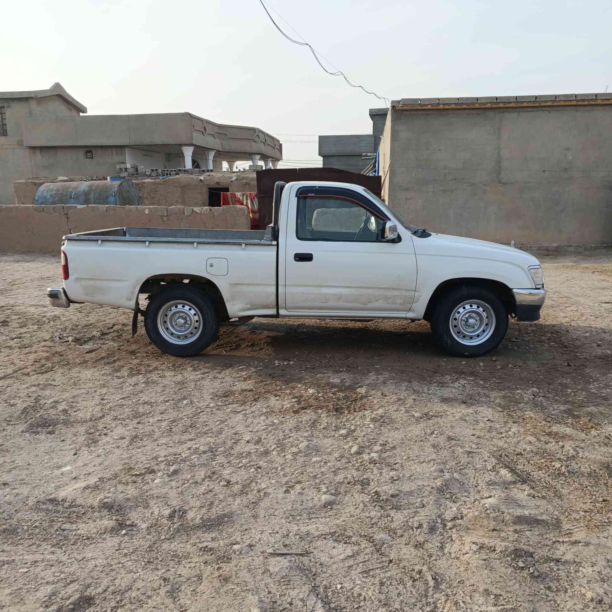 السلام عليكم بيكم تويوتا بمحافظه كركوك للبيع مقفوله كفاله عامه***********
