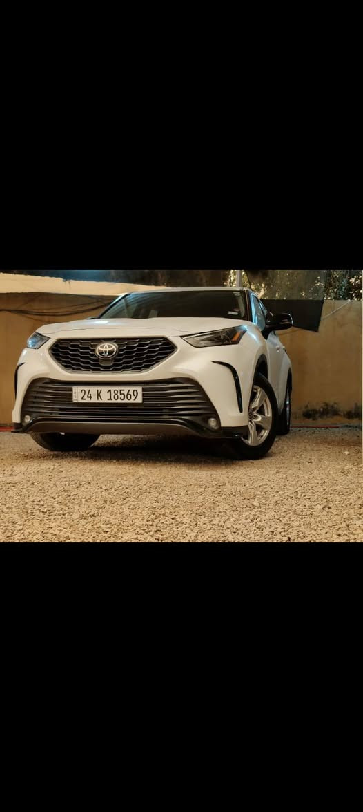 🚗🔥 للبيع فرصة ذهبية ما تتعوض 🔥🚗
Toyota Highlander
موديل 2022
فئة LE | 6 سلندر | بنزين | 

أمريكي 

بيها قطعتين

رقمها دهوك

إذا تريد سيارة عائلية قوية تخدمك سنوات وبدون وجع راس… هاي هي الاختيار الصح 

💪 محرك 6 سلندر 

▪️ 3.5 لتر V6

▪️ 295 حصان 🔥

▪️ قير أوتوماتيك 8 سرعات

▪️ سحب قوي وثبات ممتاز بالخطوط والسفر

▪️ صرفية مناسبة مقارنة بالقوة

👨‍👩‍👧‍👦 مناسبة للعائلة والسفر

▪️ 7 –  راكب

▪️ صف ثالث عملي

▪️ شنطة واسعة

▪️ تكييف ثلاث مناطق (أمام + خلف)

▪️ راحة عالية بالطرق الطويلة

📲 مواصفات حديثة

▪️ شاشة 8 إنچ

▪️ Apple CarPlay & Android Auto

▪️ بصمة تشغيل

▪️ مثبت سرعة راداري

▪️ كاميرا خلفية + حساسات

▪️ جنوط 18 إنچ

🛡 أمان كامل للعائلة

▪️ نظام مانع انزلاق

▪️ نظام ثبات إلكتروني

▪️ تحذير اصطدام أمامي

▪️ المحافظة على المسار

▪️ وسائد هوائية متعددة

✨ مميزات مهمة بسوق العراق:

✔️ محرك قوي يتحمل أجواء العراق والحر

✔️ قطع متوفرة وصيانة سهلة

✔️ سيارة مرغوبة وسريعة البيع

✔️ قيمة إعادة بيع قوية

✔️ عملية داخل المدينة وبالسفر

🔥 سيارة هيبة + قوة + راحة + اعتمادية تويوتا

مكان السياره الانبار القائم الكرابله 

السعر 265 ورقه وبيها مجال حك جيه

الاتصال والاستفسار على الرقم 

***********

أبو سلطان
