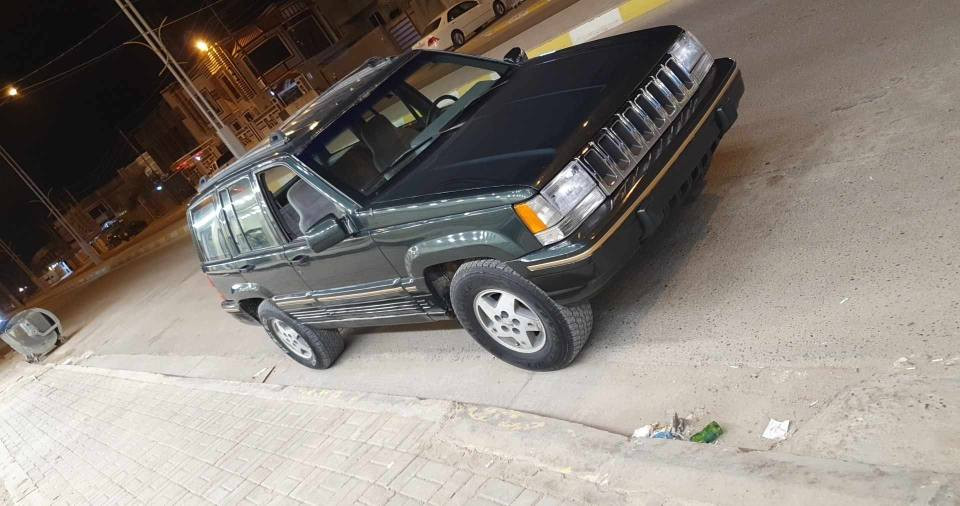 جيب شيروكي موديل 95
سياره جاهزه جديده خارج
داخل كير و محرك 
بلادي 6 سلندر شرط 
سياره كامله كبل شد 
ارقام وسنويه انكليزي بغداد 
السعر 55 
العنوان فلوجه 
*********** بغداد, العراق
