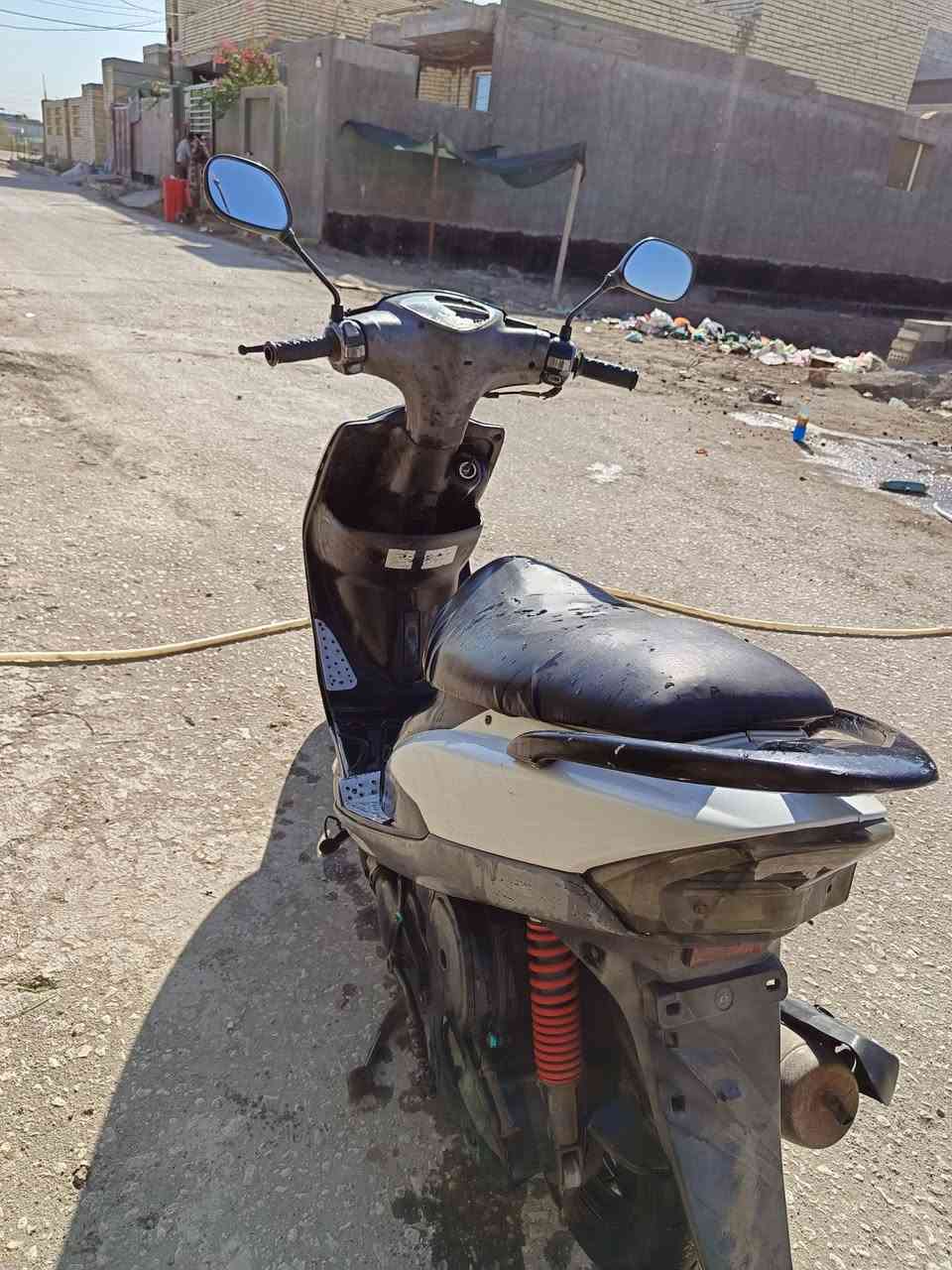 سلام عليكم دراجة ماكس للبيع السعر 650وبيهة مجال  ***********
