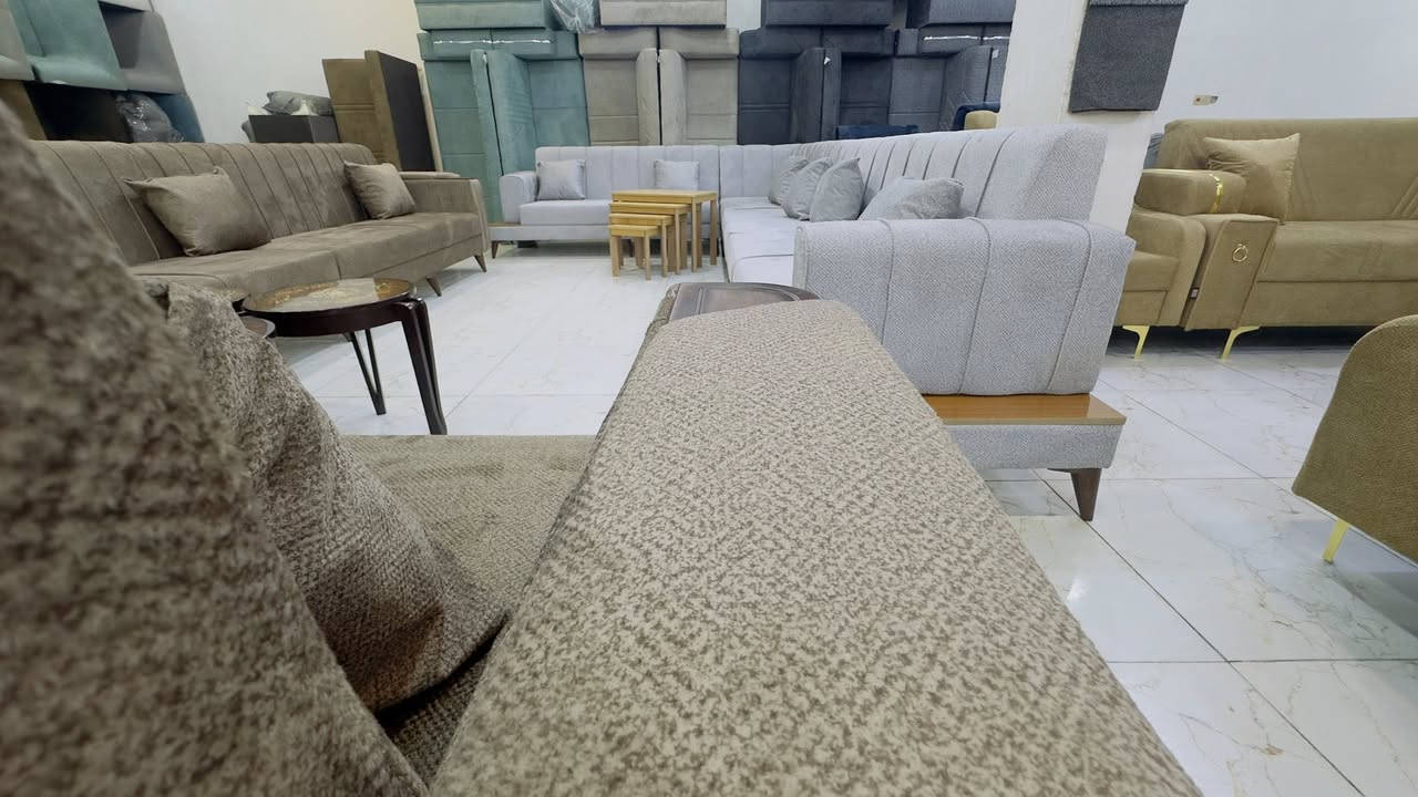 اهلا وسهلا بكم زبائننا الكرام نقدم لكم مجموعة متنوعة من الأثاث الحديث بأنسب الأسعار للحجز مراسلة الصفحة متوفر توصيل ***********
