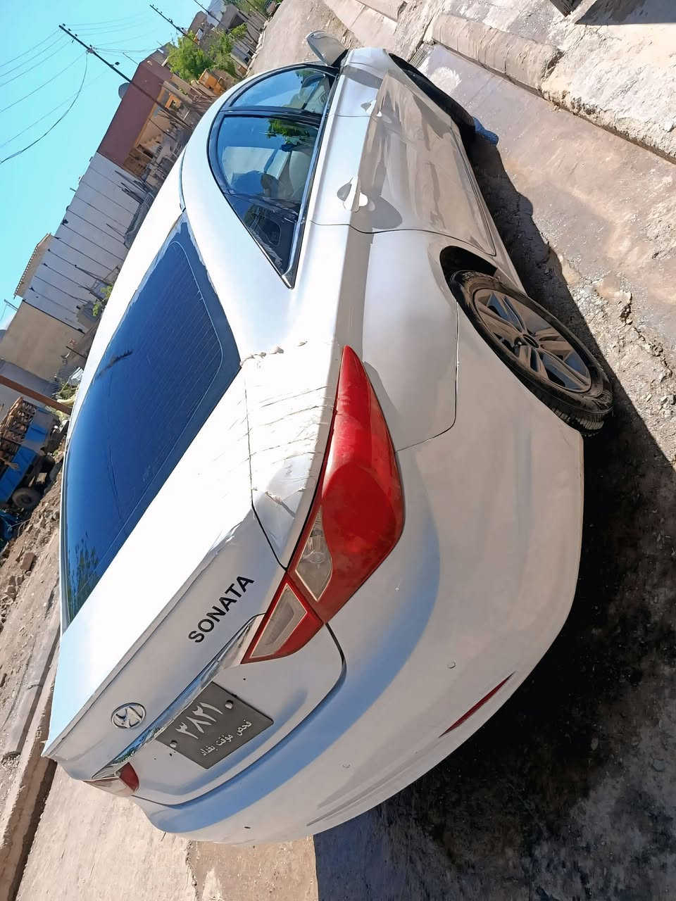 SONATA گێڕومەکینە بەشەرت 2013 خلیج هەرچوار تایەی       لۆک لۆکە ساخ ساخ هەمو گیانی بەشەرتی سەت فیتەر 250 مەسرەفی تیانیەماڵی دۆستە دەرو ناوەوەی لۆکلۆکە  کۆدی هەیە تەکسی دوبەیە بیلاد سپیە نرخ 51گەڵاو معامەلە ژ.م***********

