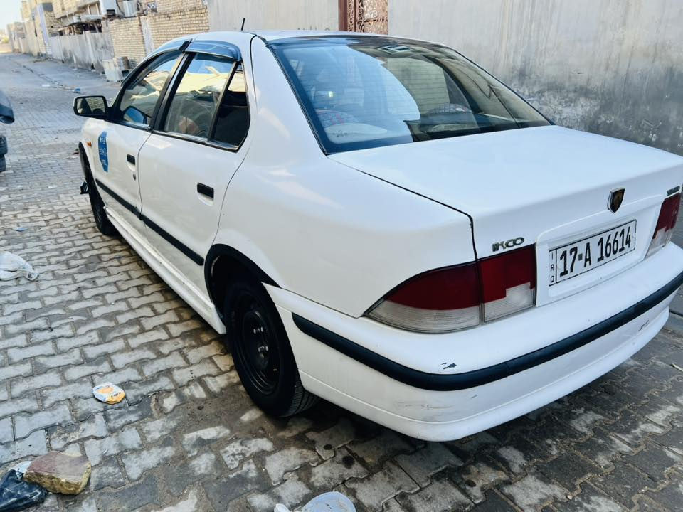 السلام عليكم 
سمند 2010 للبيع أو مراوس حسب القناعه 
مكينه وكير شرط 
كهربائيات كلها شغاله 
حداديه وتخم تاير 
تبريد شغال 
رقم مثنى دولي شرط مداور هزه ماساقطه سنويه لشهر 12
بيها تعمير بل تكمه الوره صفحة العبري 
مكاني سماوه قضاء رميثه 
سعرها 35 بيها مجال 
***********
