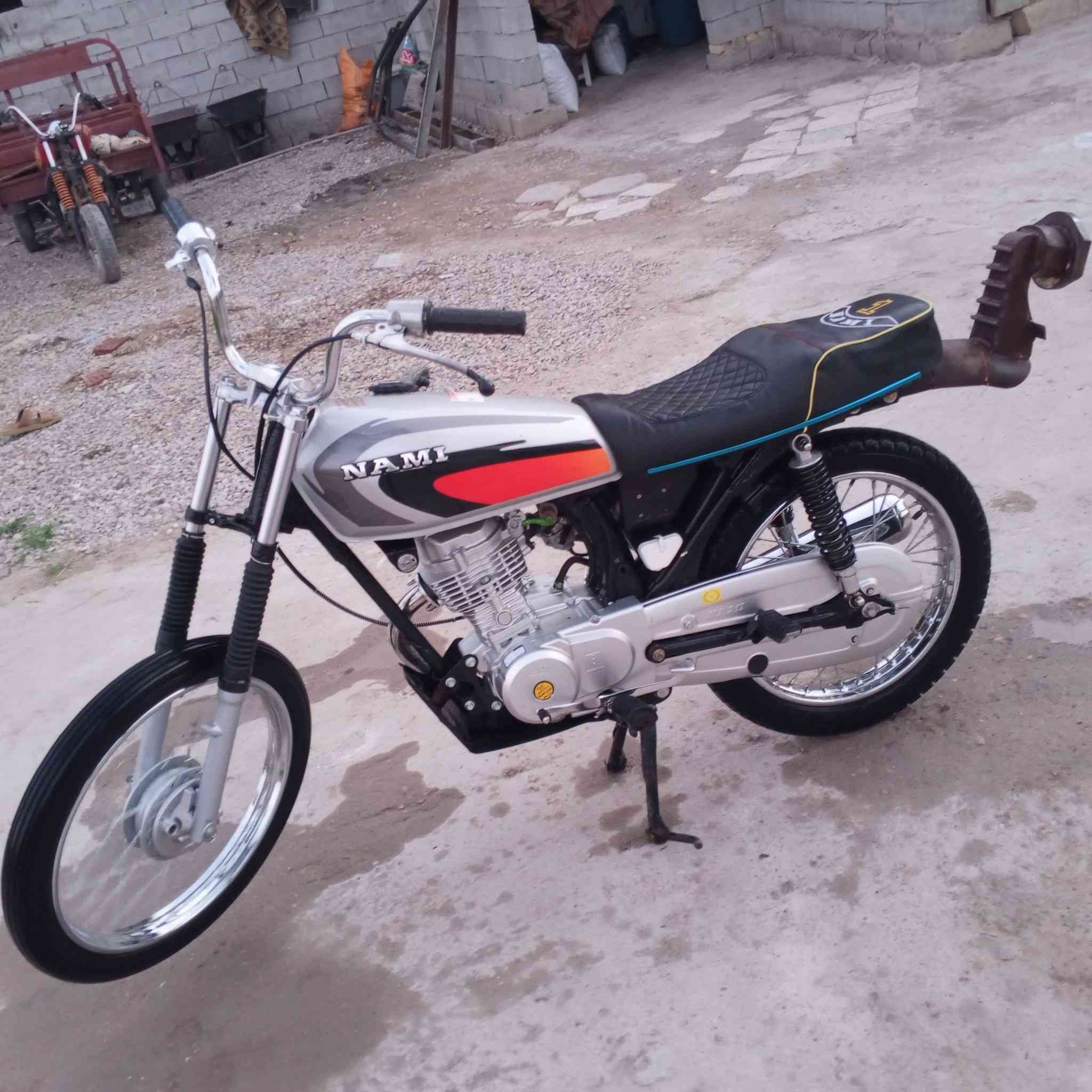 السلام عليكم دراجه للبيع اوراق سكنر صارله شهر من معمره سعر 700وبيه مجال 0773604620موجود خاص واتساب👍👍


**إذا كنت صاحب هذا الإعلان وتريد حذفه لأي سبب، رجاءا أرسل رسالة إلى الدعم الفني**