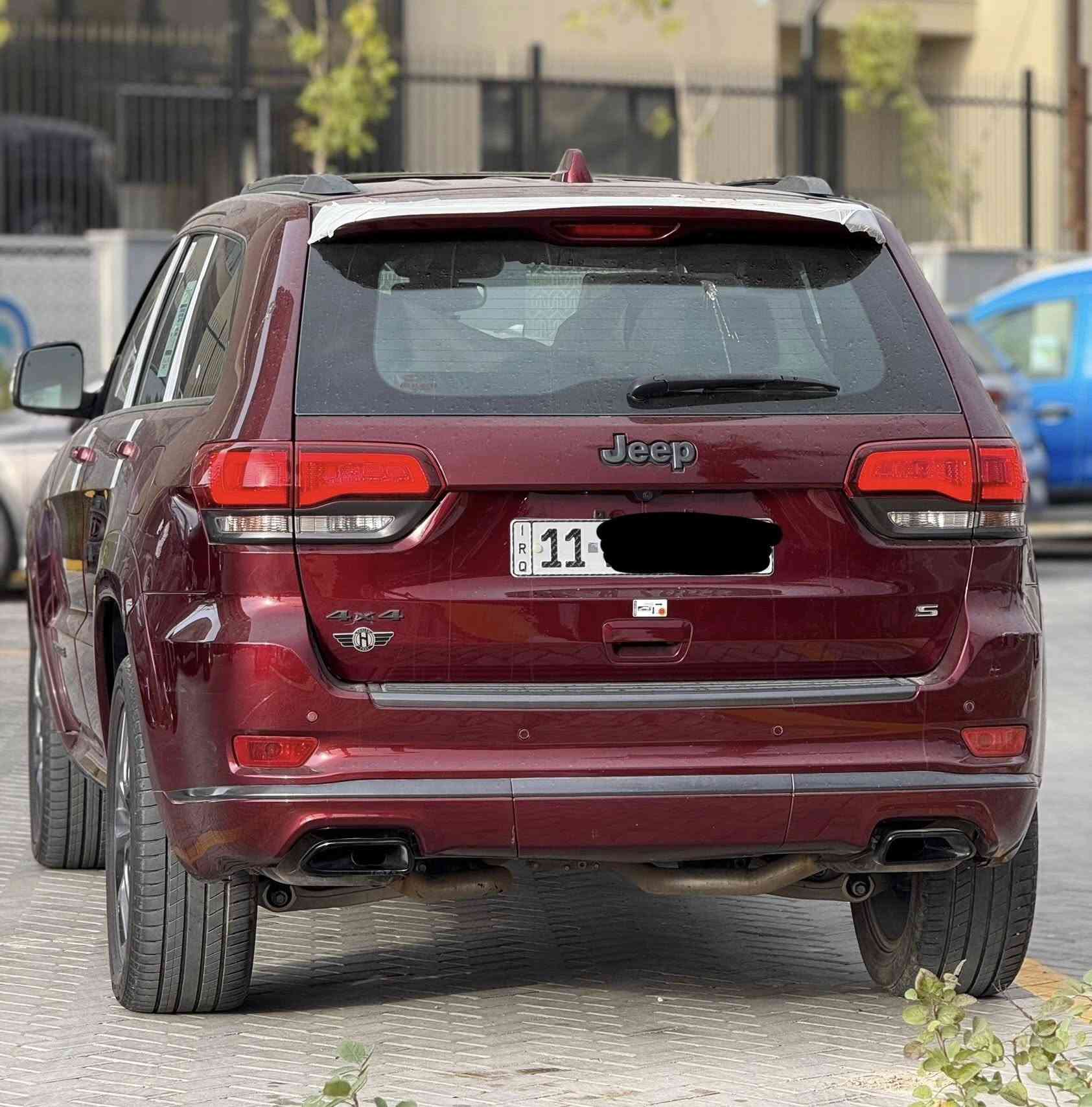 اللهم صل على محمد وال محمد
اللهم صل على محمد وال محمد 
*********** ☎️
جيب  خليجي🚘   S  2019 
فوووول 1/1 كفاله من كلشي 
عدا بارد اقل شبر فقط 
محرك V6 3600  رقم بغداد الجديد
ماشية 30 الف سيارة جديدة 
بانوراما شاشة جبيرة 
رادارات جانبي وخلفي 
كشنات جلد وكهرباء
صندوك كهرباء 
تبريد قطعتين
ويل 20 اصلي مال S
شفتات ستيرن باقي مواصفات S المعروفه
سعر 305$ بيها مجال قليل 
مكان سيارة بغداد السيدية 📍
سونار وكل تفاصيل بالمنشور 👇🏼
