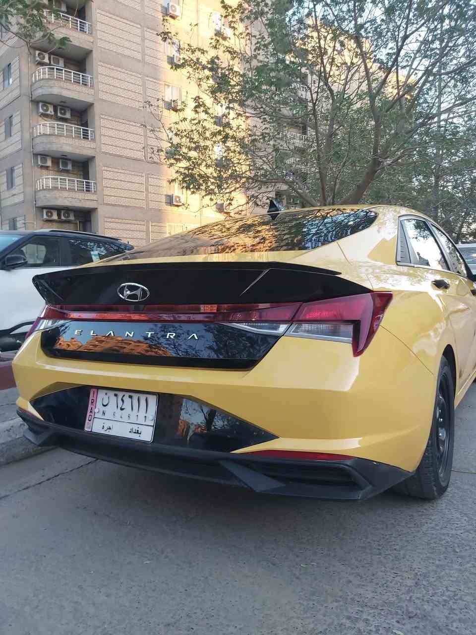 سلام عليكم النتر مديل 2022
تبريد ثلج بصمه ابواب 
تشغل عن بعد + بصمه+ كامرة 
قياده ذاتي رادارات توقف ذاتي 
منظومة غاز ....
صور الحادث مرفوقة مع الصور 
السعر: 152 وبيها مجال 
هاتف : ***********
