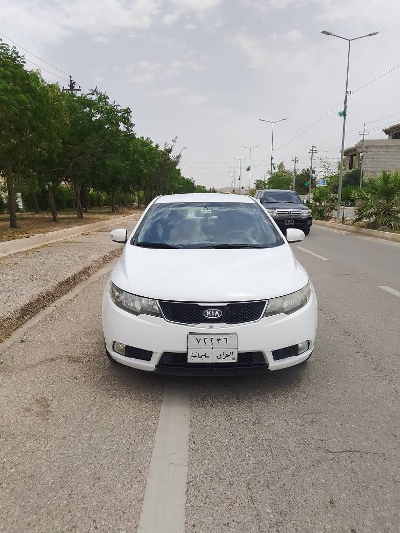 کەیەی سیراتۆ سپی بەفری مۆدیل 2010  رەقەم سلیمانی گێڕو مەکینە بە شەرت تبرید لمس حاسەی دواوەی هەیە کارەبای هەمووی بە شەرت سەدر پێش و دوای بی تەقەو روقەیەو بە شەرت تایەی تازەیە  بەشەرت تحویل و غرامە بەس سەنەوی بەسەر چووە سونرم داناوە 
نرخی 88$ و مجال 
ژ.م *********** 
ناونیشان کفری /کلار 
كيا سيراتو لون أبيض ثلجي، موديل 2010، رقم السليمانية.

الجير (القير) والمكينة والتبريد كلها بشرط. السيارة فيها لمسة خفيفة في الحاسة الخلفية، وجميع الكهرباء تعمل وبشرط. الصدر الأمامي والخلفي بدون دكات أو ضربات، والسيارة بدون أصوات أو مشاكل. الإطارات جديدة وبشرط، والتحويل والغرامة موجودان. السنوية منتهية فقط، وتم تنزيل السعر بسبب ذلك.

السعر: 88$

رقم الهاتف: ***********

العنوان: كفري / كلار كيفري, ديالى
